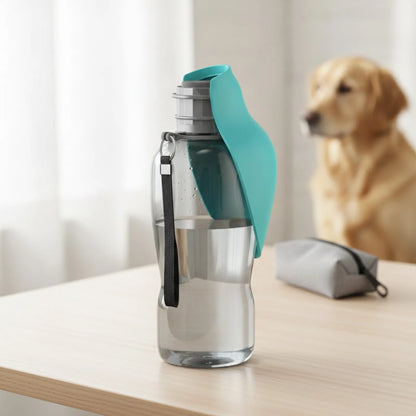 Bouteille d'eau portable pour chien - vue de biais