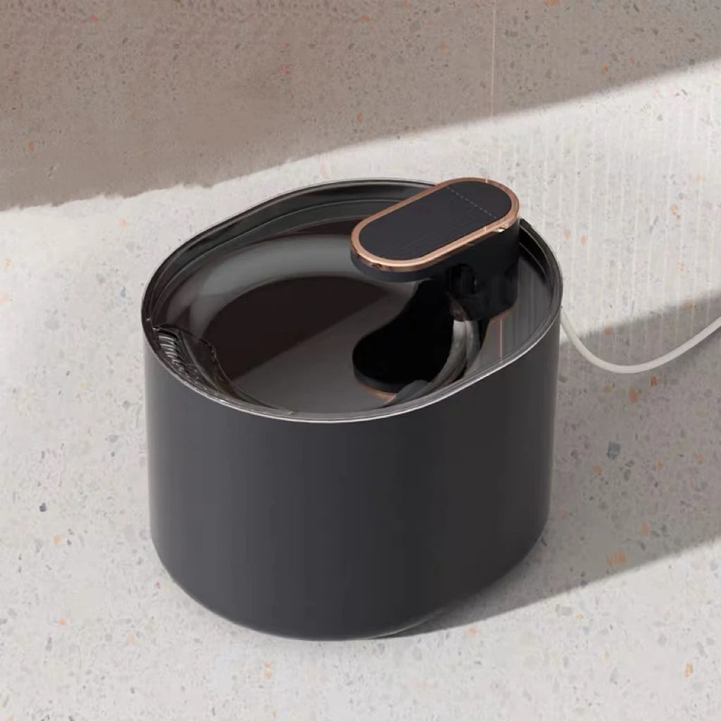 Fontaine à eau automatique pour chien et chat - vue de face