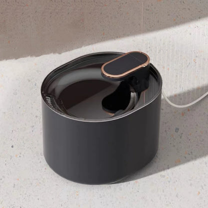 Fontaine à eau automatique pour chien et chat - vue de face