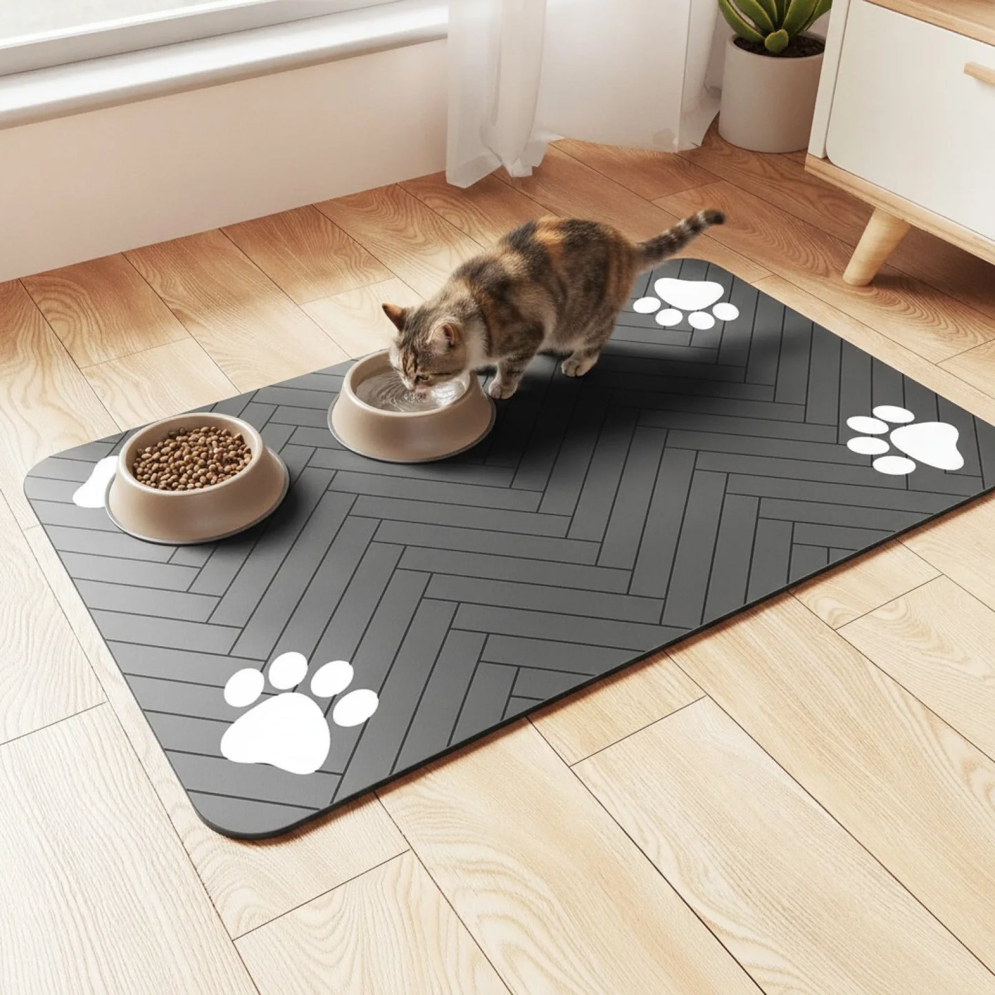 Tapis absorbant anti-éclaboussures repas chien et chat - détail