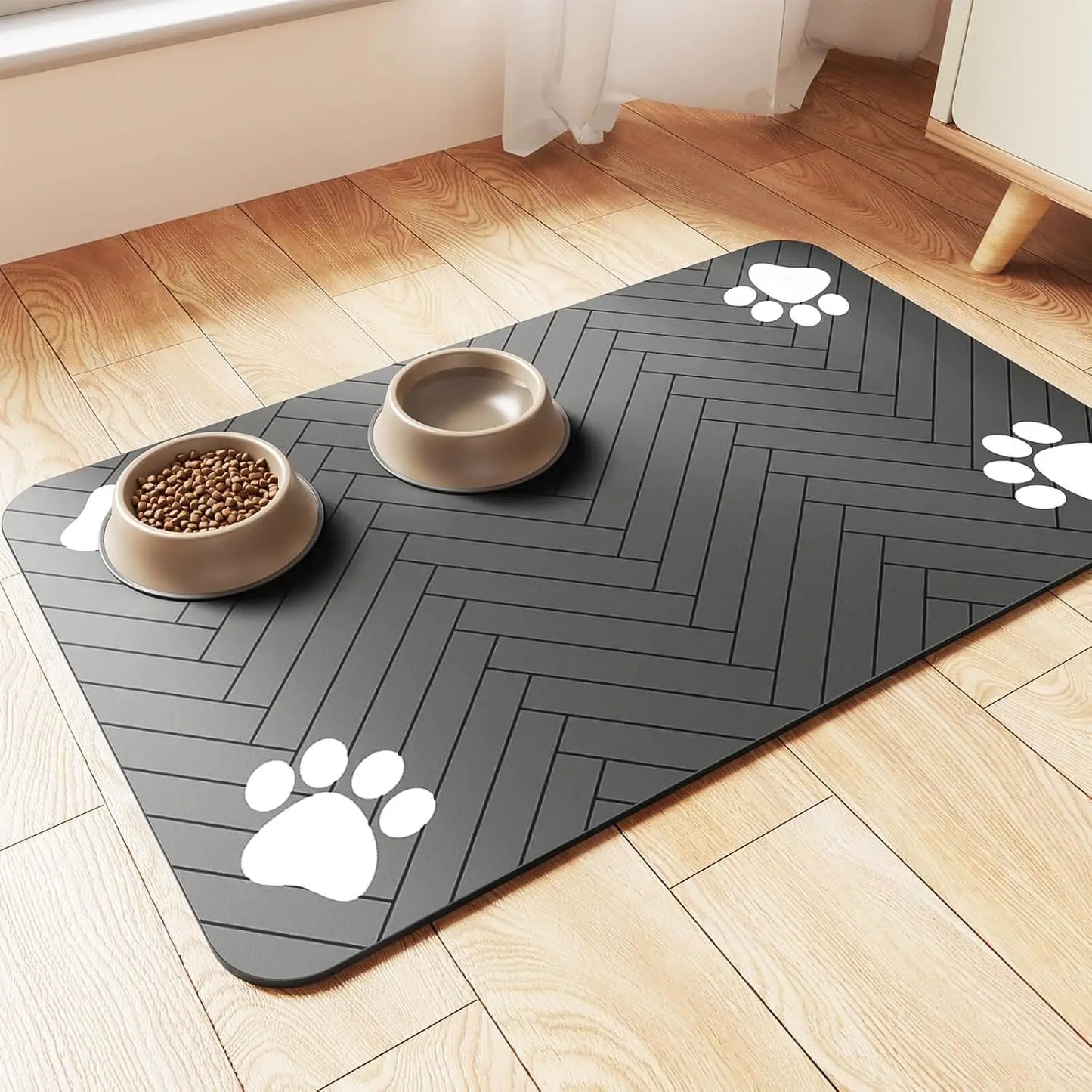 Tapis absorbant anti-éclaboussures repas chien et chat - vue de face